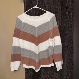 SHEIN Women's Chevron Striped Sweater - White, Gray, and Brown